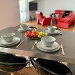 Proxima Aparthotel