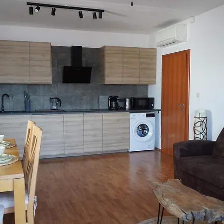 Proxima Aparthotel *