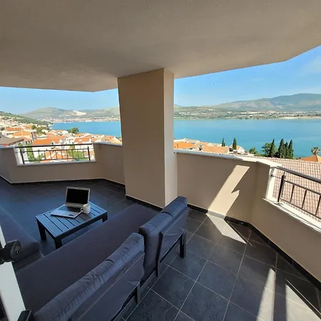 Proxima Aparthotel *