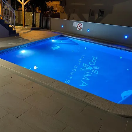 Proxima מלון דירות