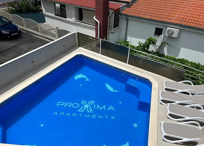 Proxima * Mastrinka